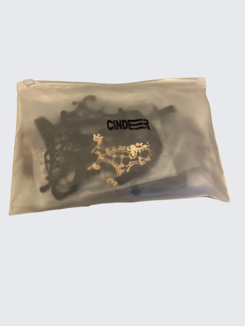 Cindeer 6 Pcs Masquerade Mask Set Black Gold Lace Tie